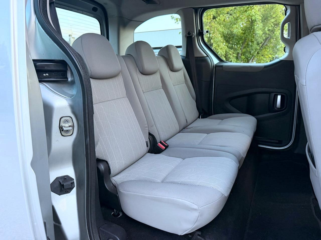 PEUGEOT PARTNER TEPEE 1.6 HDi 90CV FULL SPAZIOSA