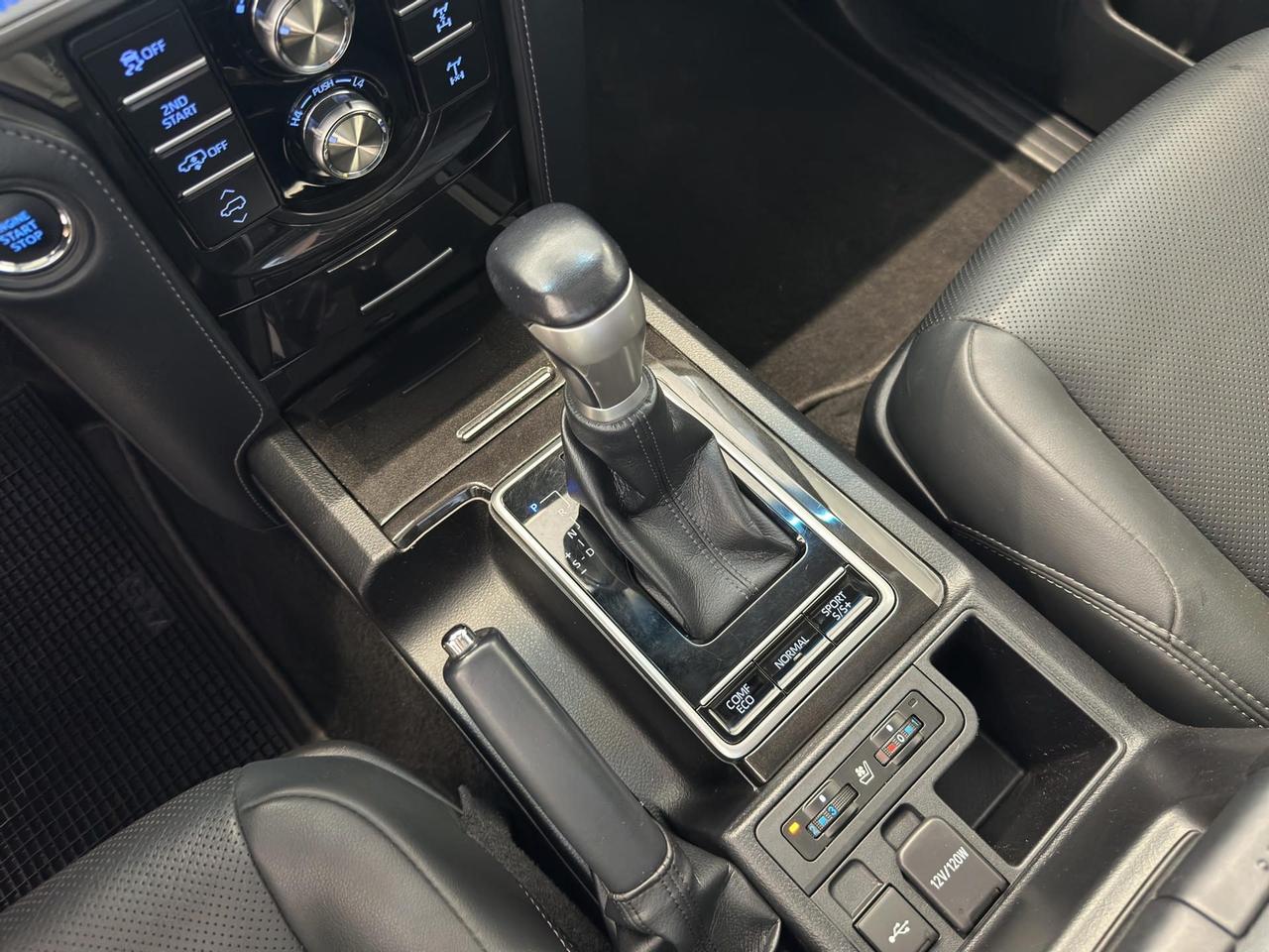 Toyota Land Cruiser 5p 2.8 d-4d Executive auto