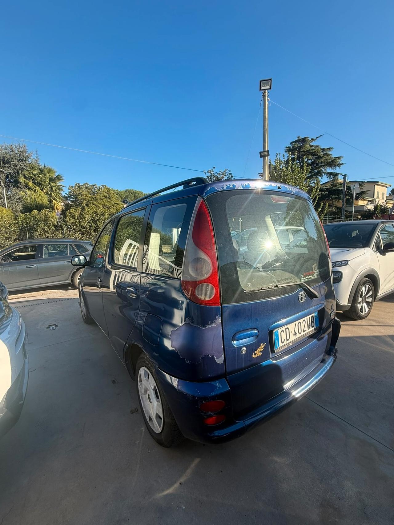 Toyota Verso yaris benz/gpl