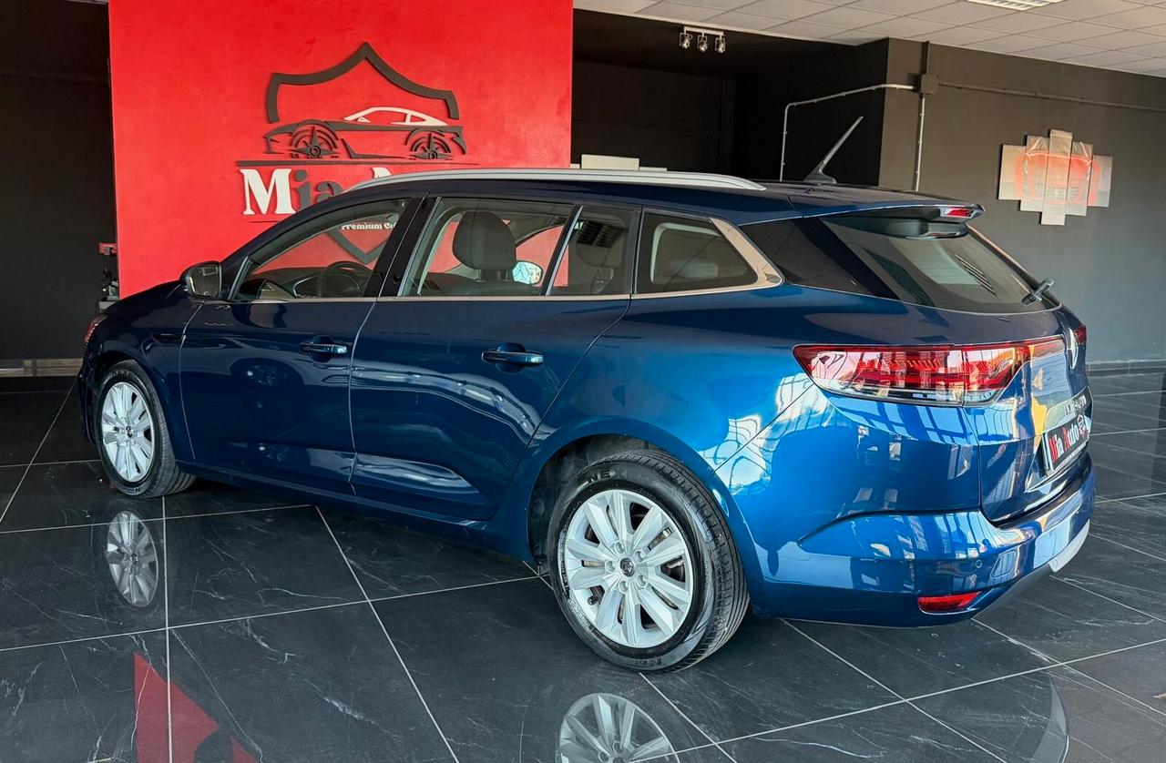 Renault Megane Mégane Sporter Blue dCi 115 CV EDC Business