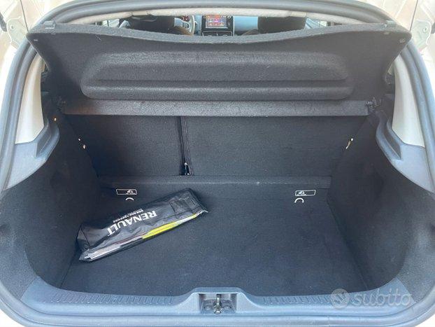 Renault Clio NEOPATENTATI - GPL