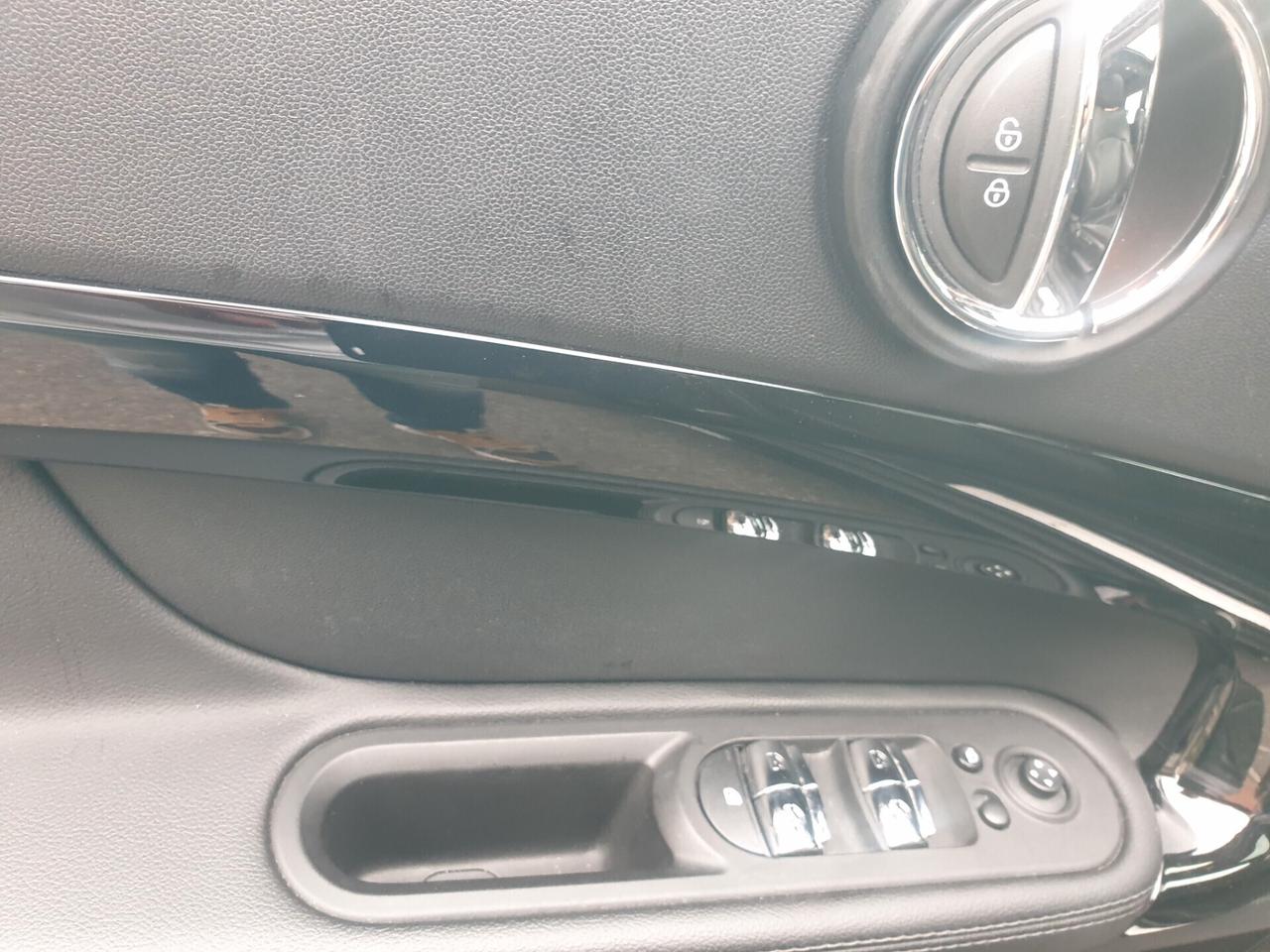 Mini Cooper SD Countryman 2.0 ALL4 Automatica