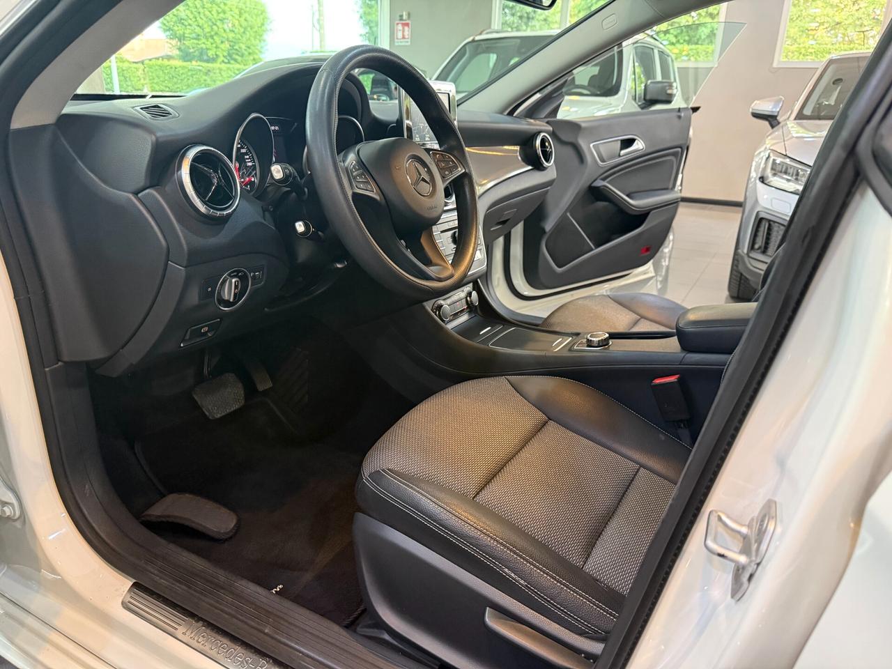 Mercedes-benz CLA 200 d S.W. Business