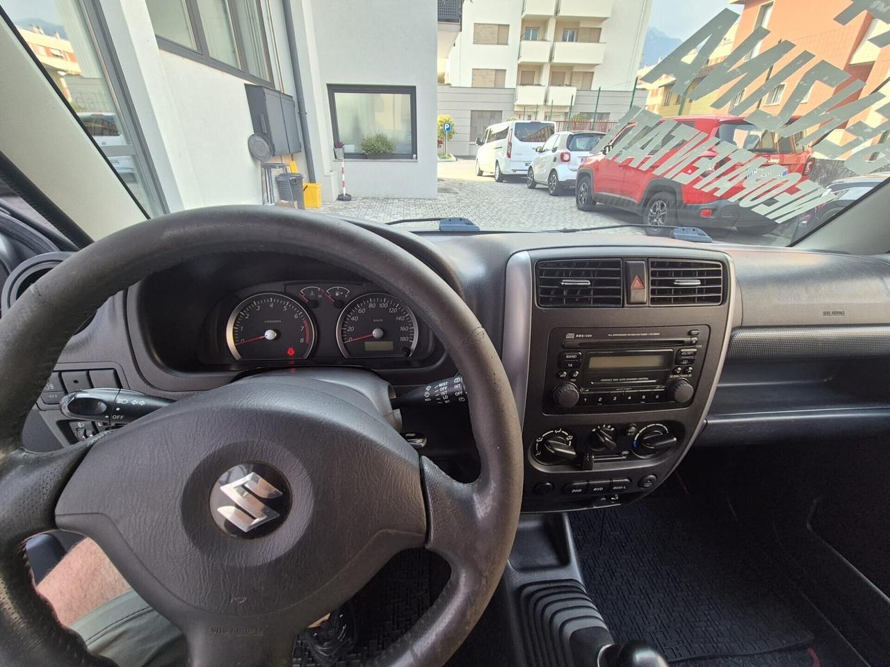 Suzuki Jimny 1.3i 16V cat 4WD JLX + - OK NEOPATENT