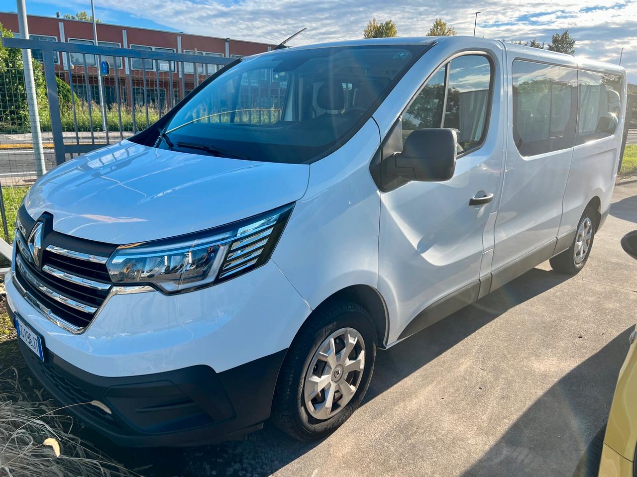 Renault Trafic 2.0 BluedCi 110 Zen pulmino 9 posti