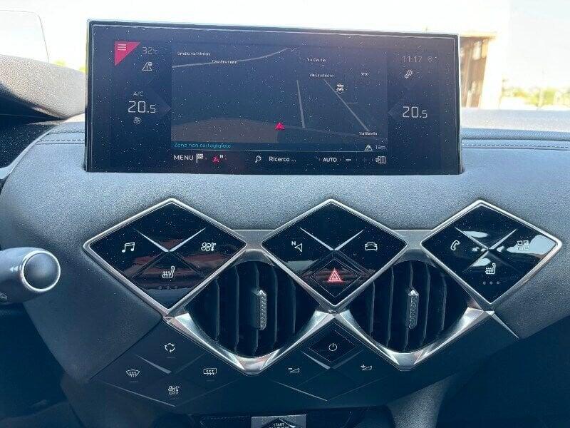 DS DS 3 Crossback DS 3 Crossback PureTech 155 aut. So Chic