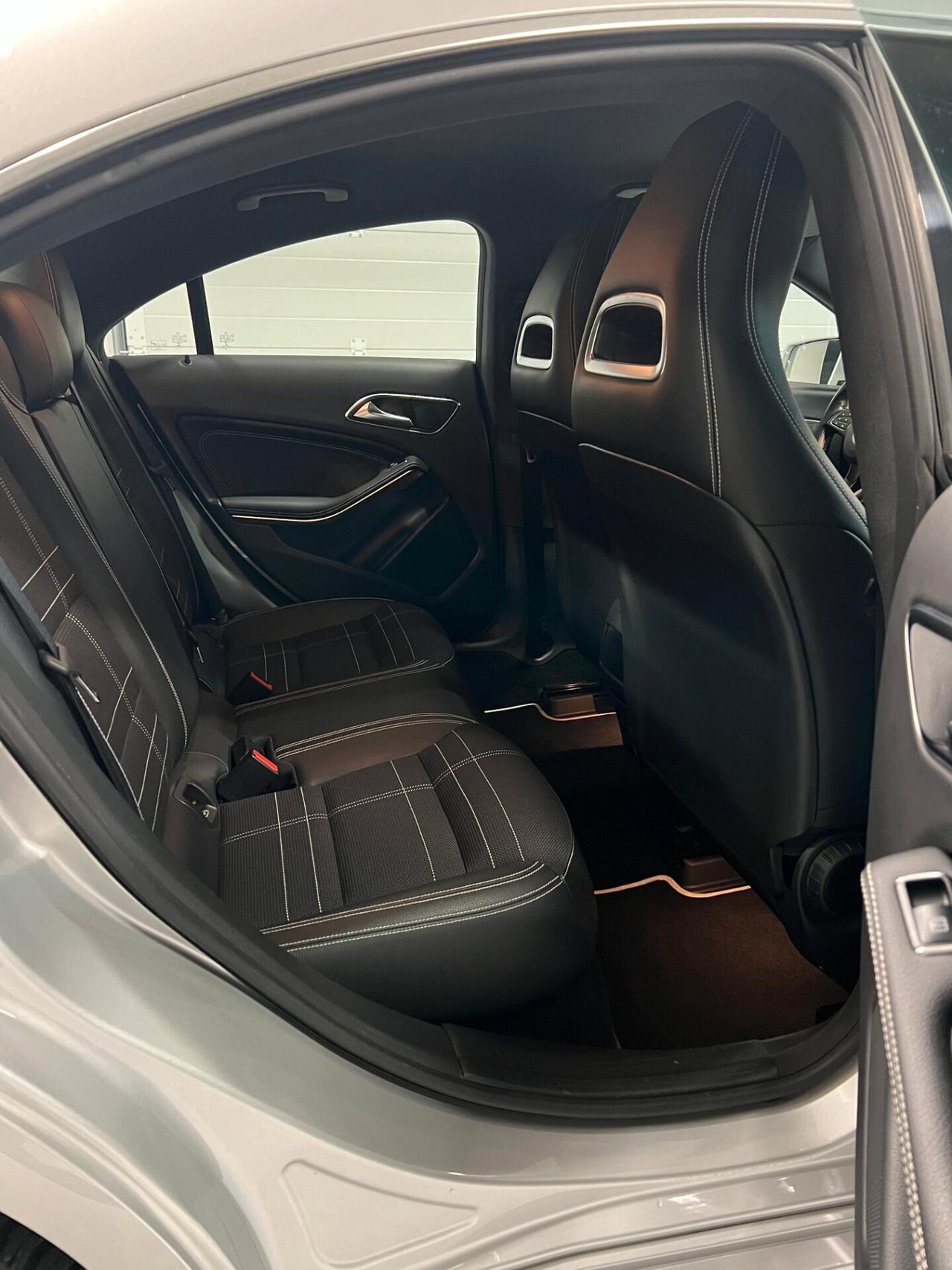 Mercedes-benz CLA 180 S.W. Premium