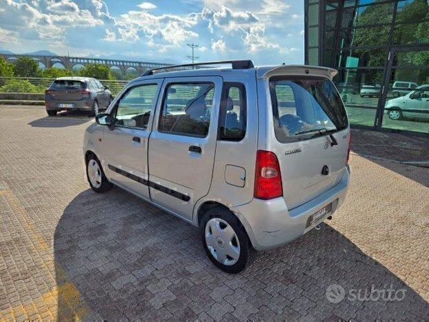 SUZUKI WAGON R VALUTIAMO USATO/SCAMBIO