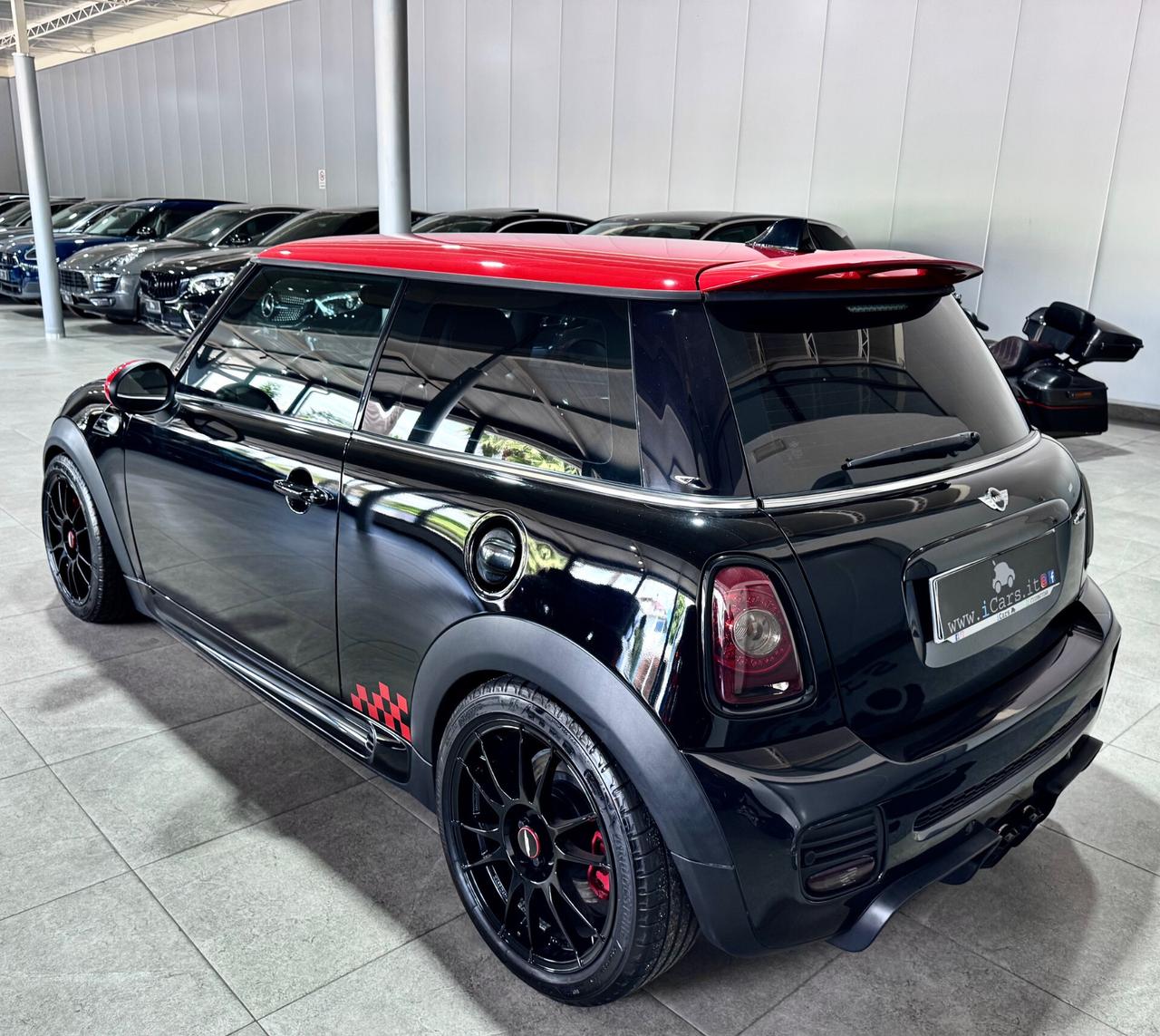 MINI John Cooper Works 1.6 211CV Elaborata