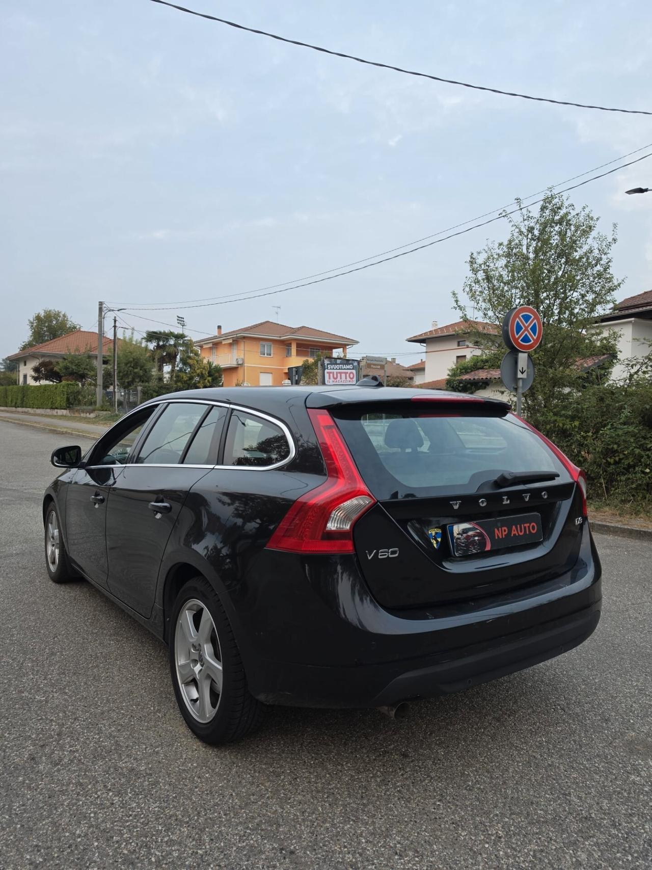 Volvo V60 D3 Geartronic Summum