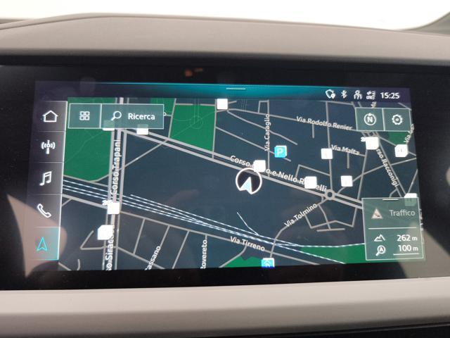 AUDI Q4 e-tron 40 Business Advanced