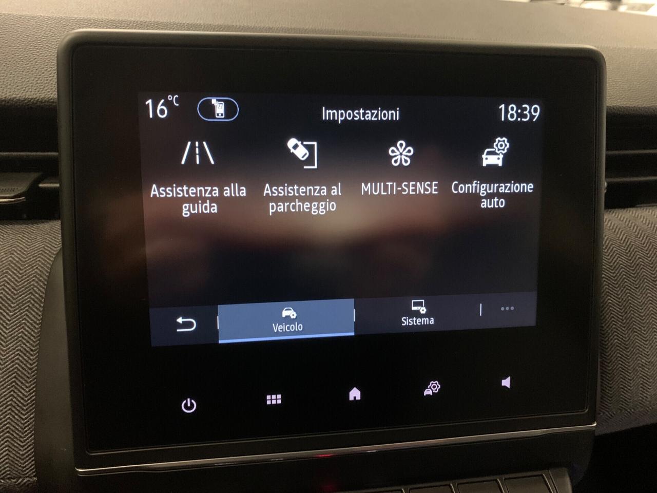 RENAULT CLIO TCE 90 CV 5 PORTE TECHNO