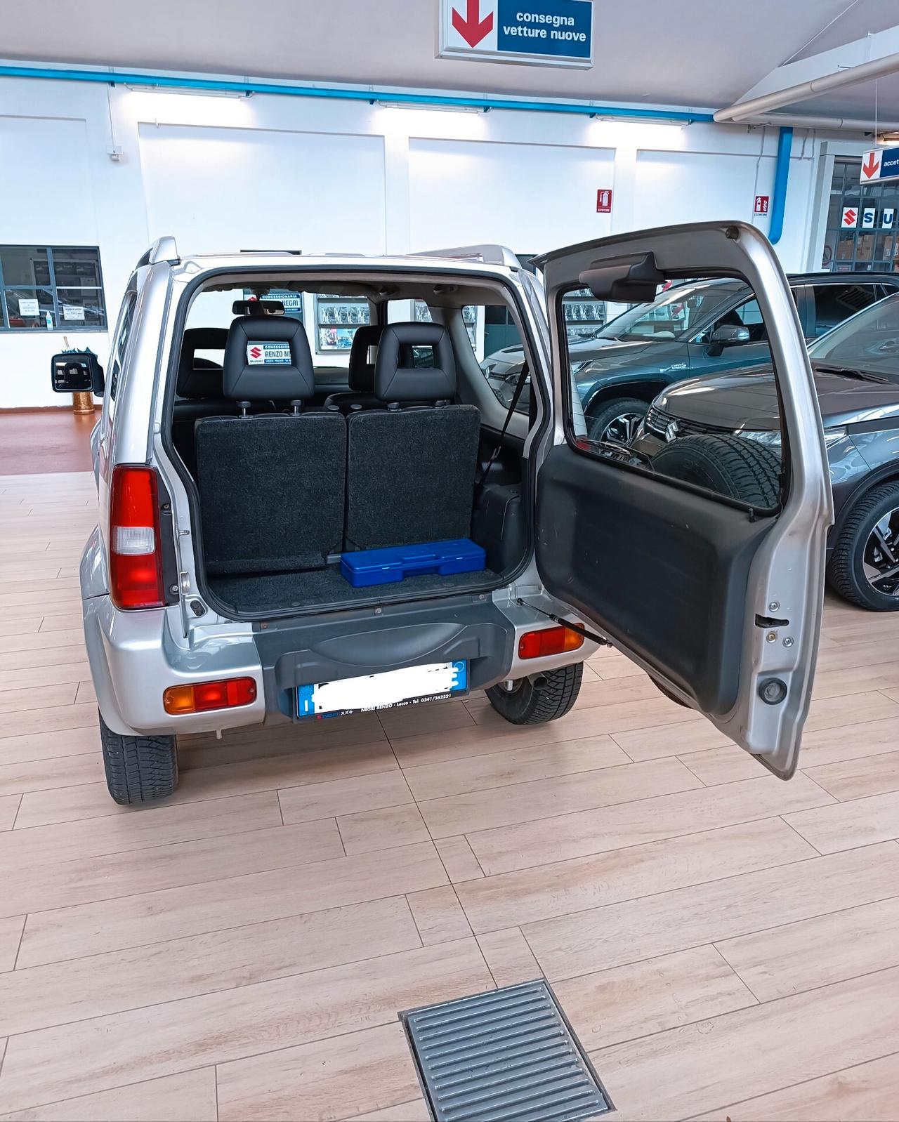 Suzuki Jimny 1.3i 16V cat 4WD JLX Più