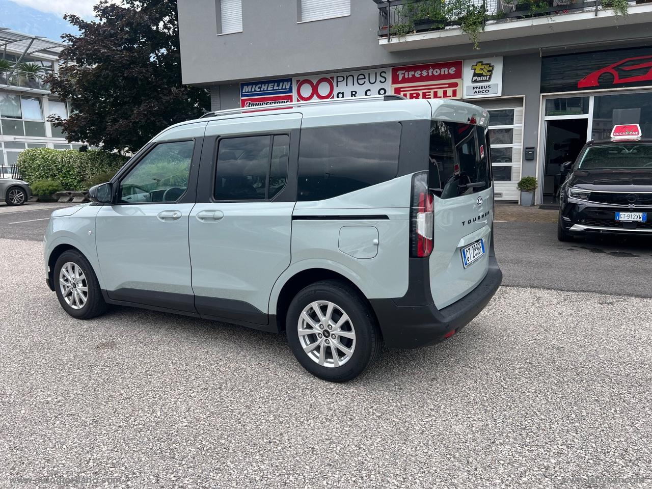 FORD Tourneo Courier 1.0 EcoBoost Pow. Tit.