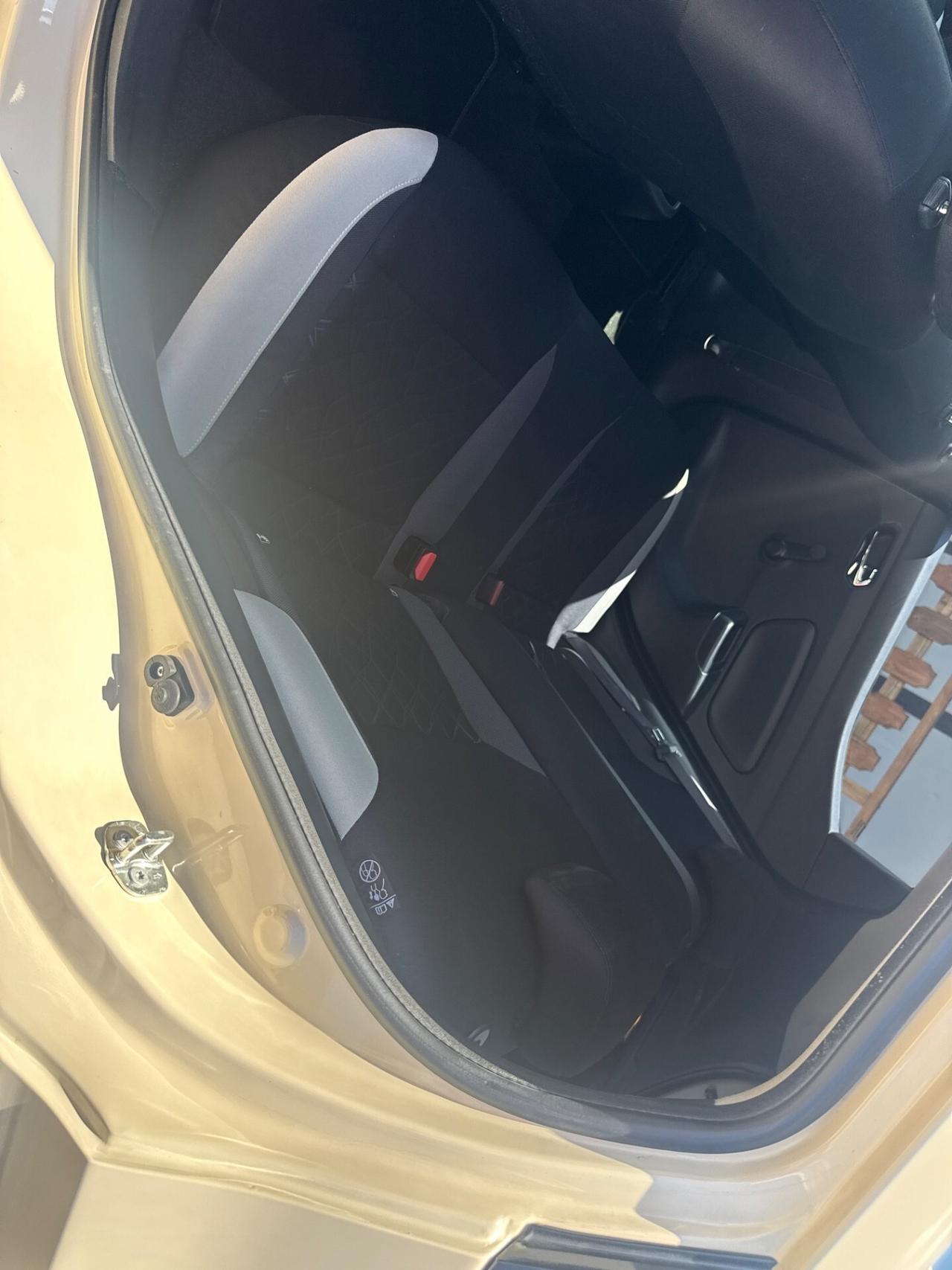 Nissan Micra 1.5 dCi 8V 5 porte Tekna