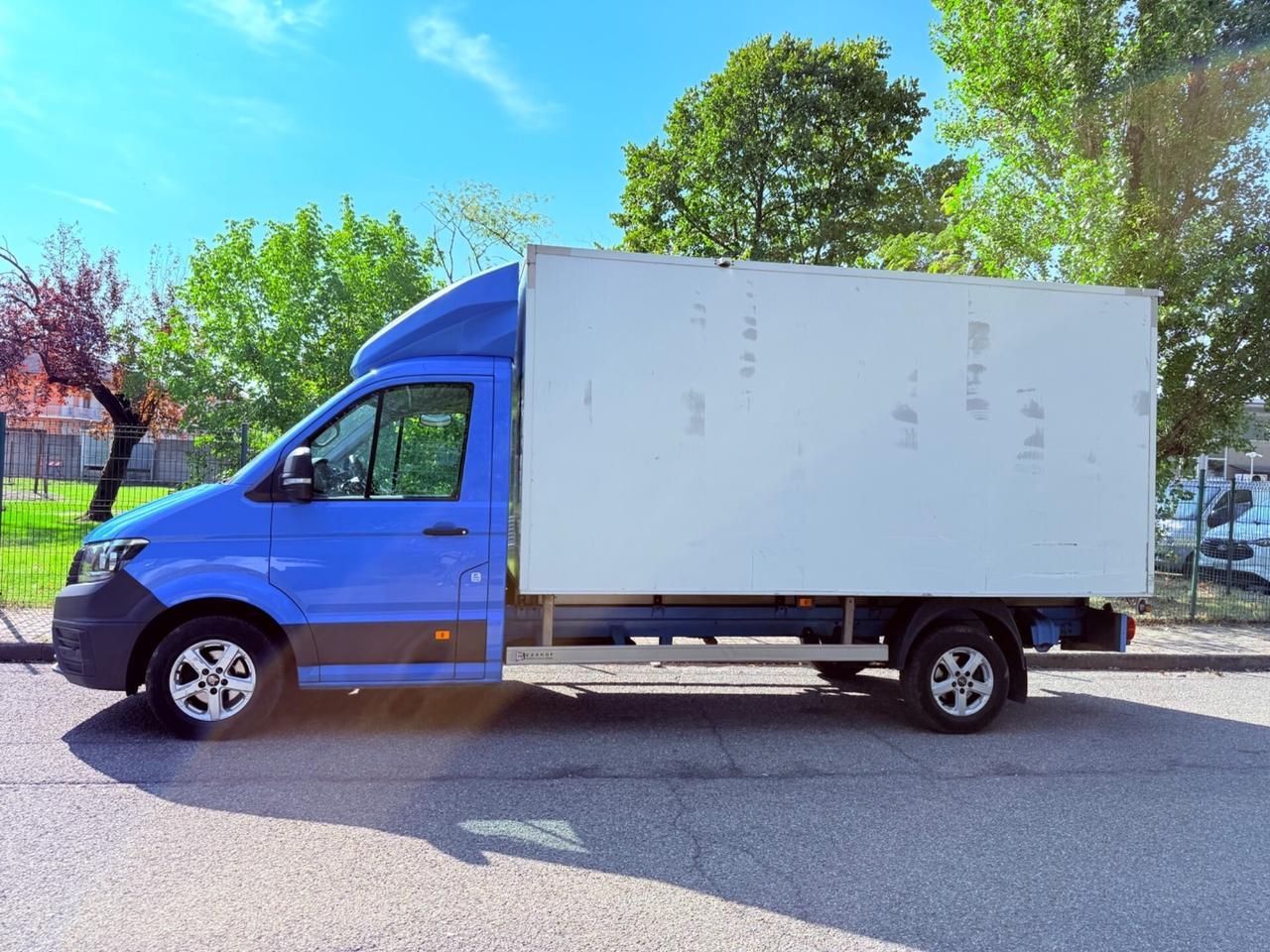 Volkswagen Crafter BOX-2020 UNICIO PROP OK PERMUTE