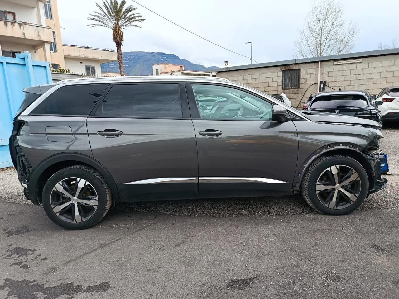 Peugeot 5008 BlueHDi 130 EAT8 Allure Pack-2021