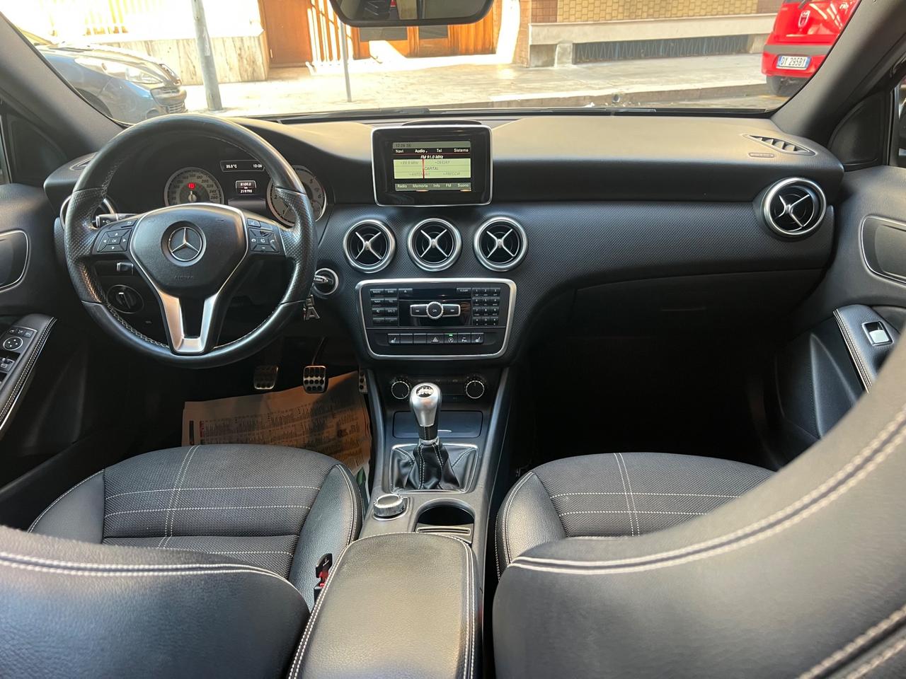 Mercedes-benz A 200 CDI Automatic Dark Night Edition