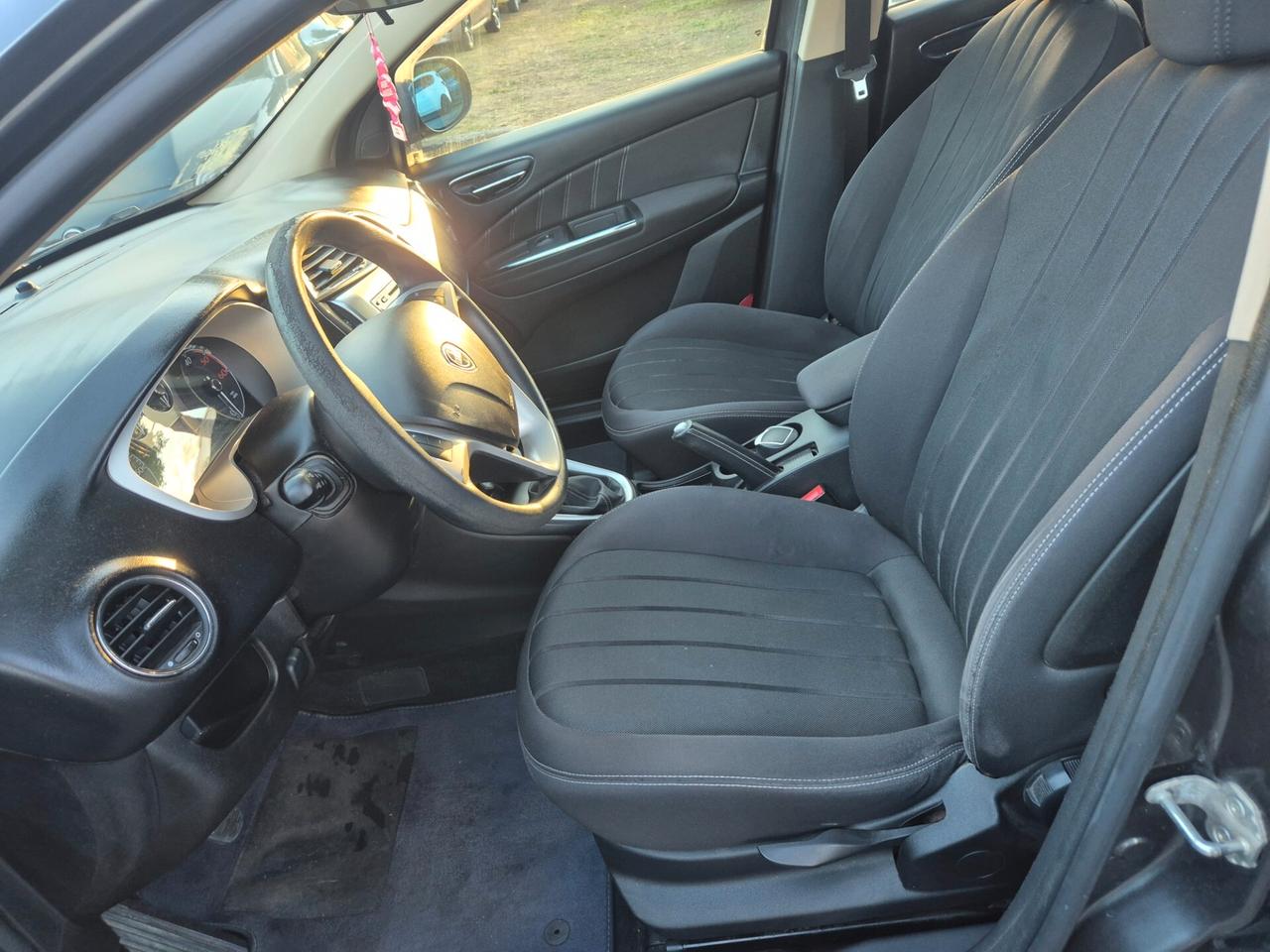 Lancia Delta 1.6 MJT DPF Platino
