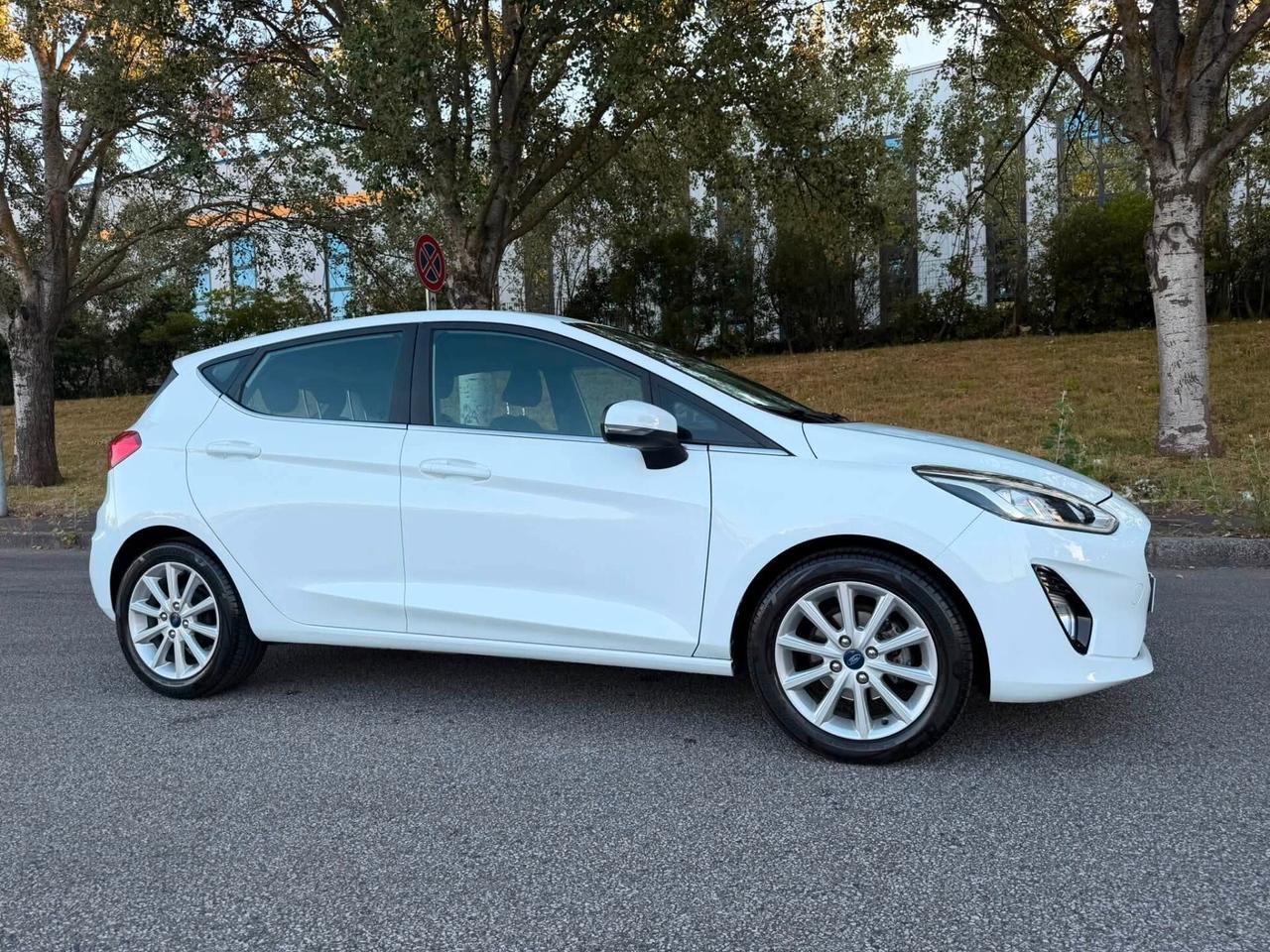 Ford Fiesta 1.0 Ecoboost 100 CV 5 porte Vignale