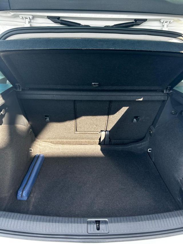 VOLKSWAGEN Tiguan 1.6 TDI SCR Sport BlueMotion Technology