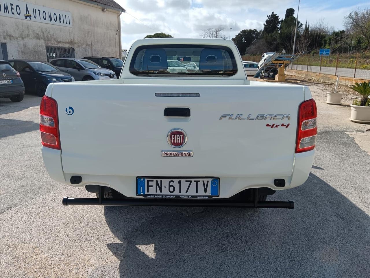 Fullback 2.4 150CV Cabina Estesa SX PREZZO Più IVA