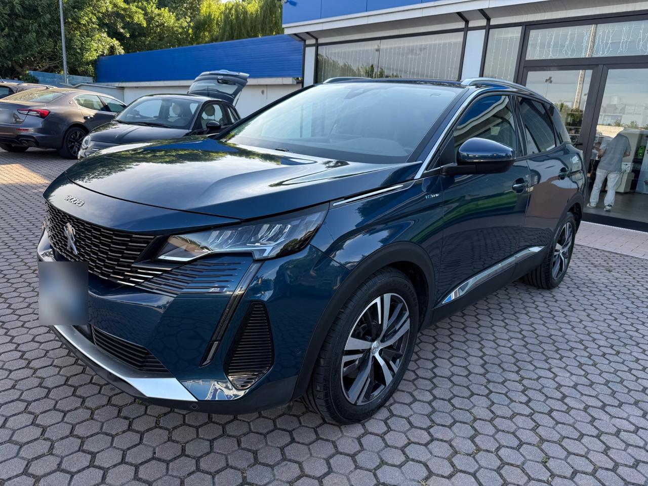 Peugeot 3008 Hybrid 225 e-EAT8 Allure