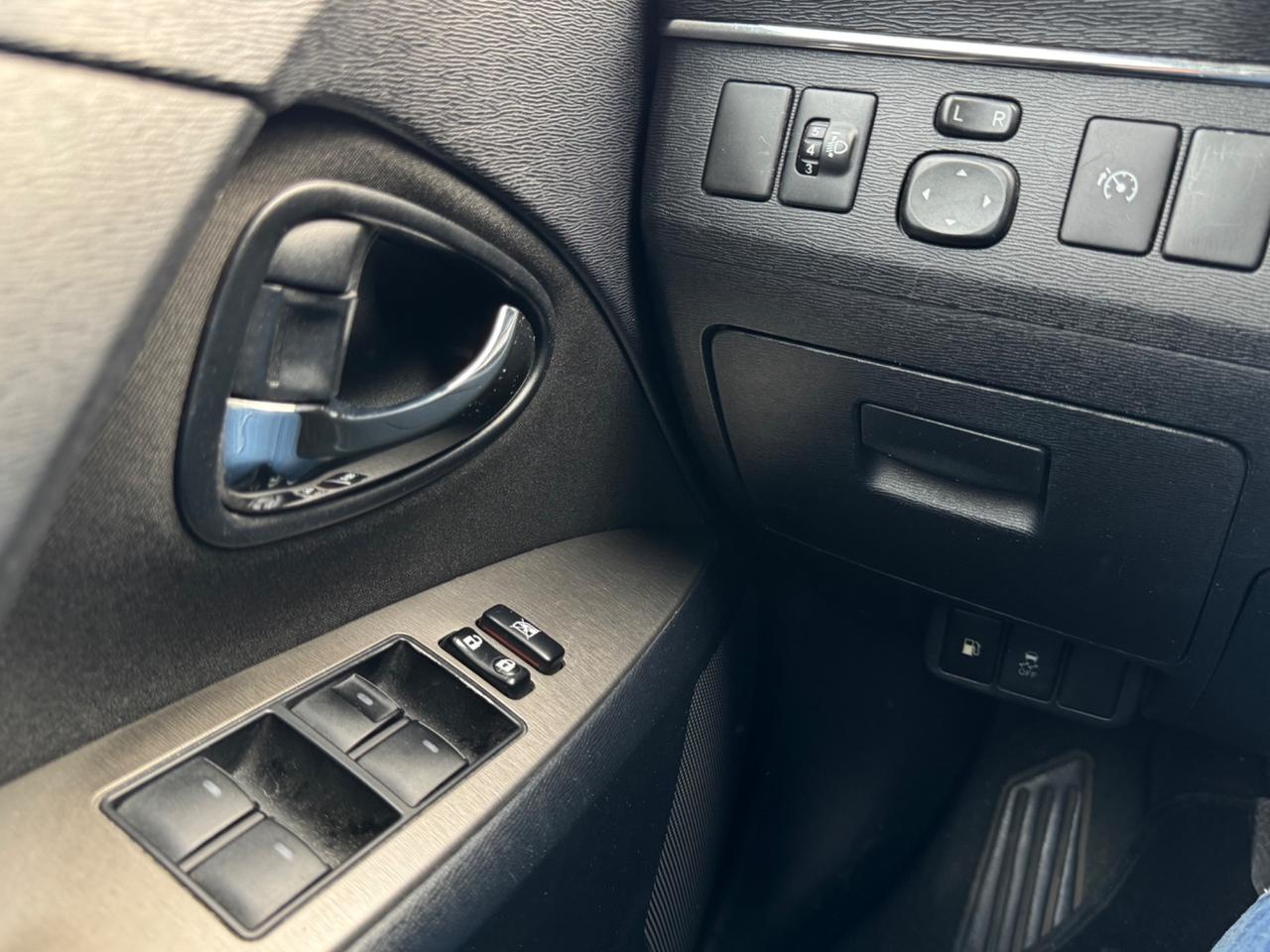 Toyota Avensis 2.0 D-4D 126cv Solo per Export