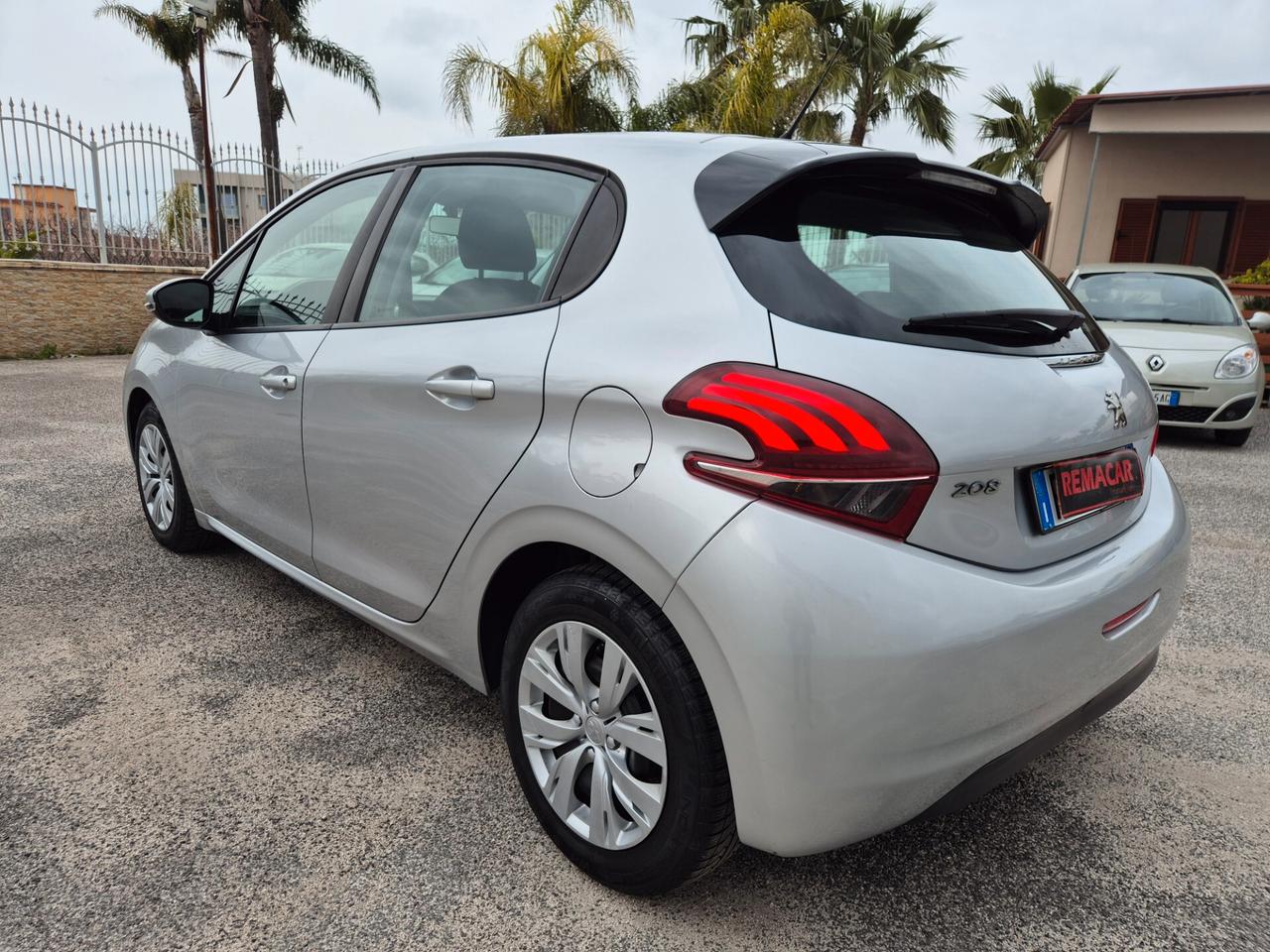 Peugeot 208 RESTAYLING 1.6 TDI 75 CV ALLURE NUOVA 2018
