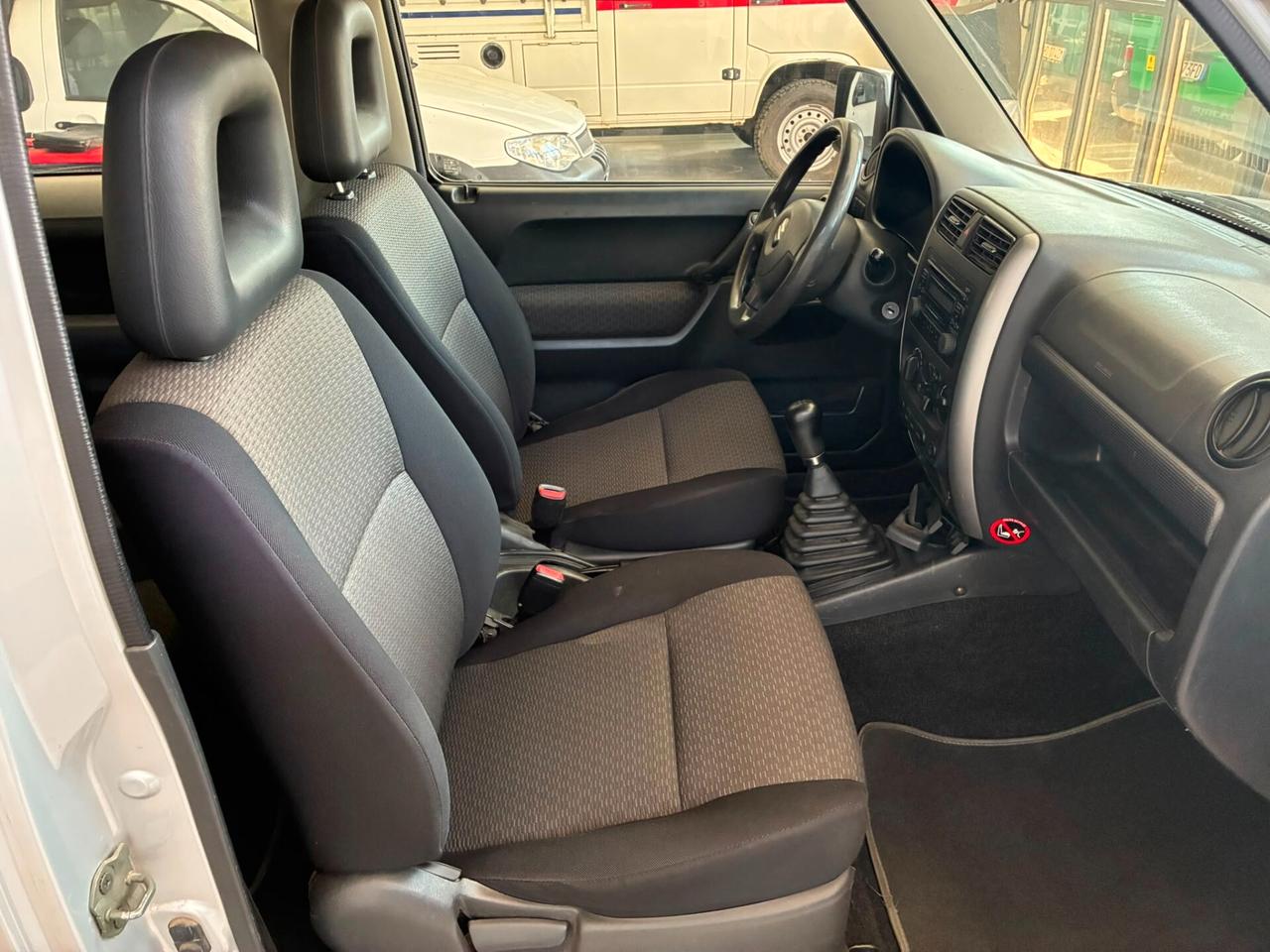 SUZUKI JIMNY 1.3i 16V 4WD JLX - GANCIO - KM 98000