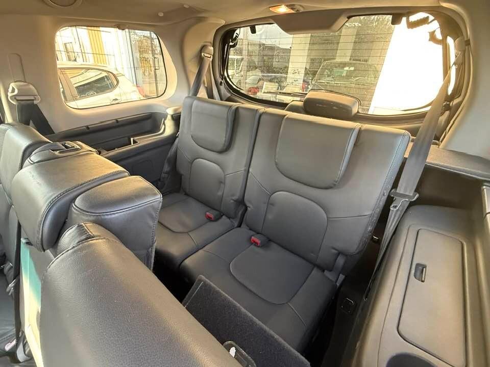Nissan Pathfinder 2.5 dCi XE Plus 4x4 7 posti
