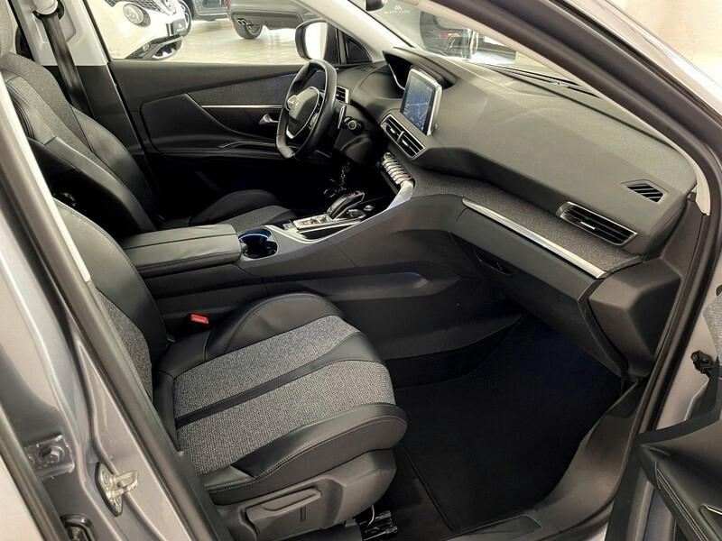 Peugeot 3008 BlueHDi 120 S&S EAT6 Allure
