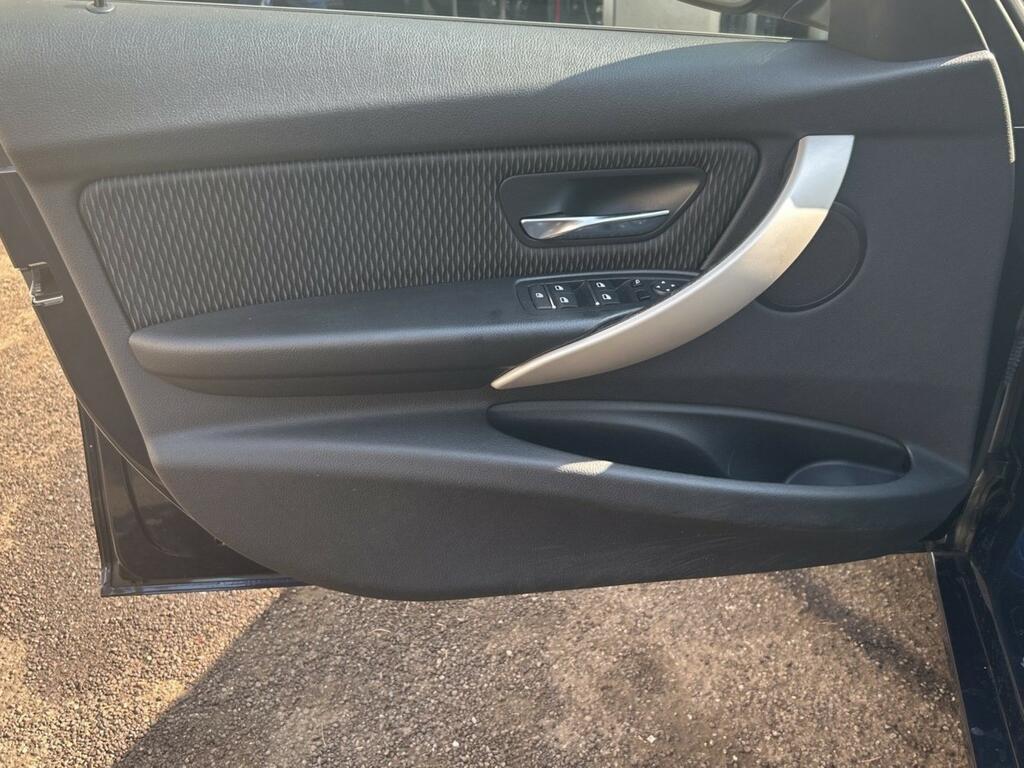 BMW Serie 3 Touring 318 d Steptronic