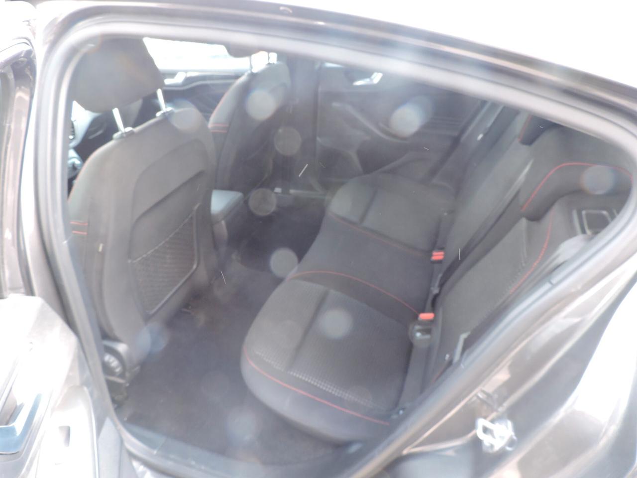 Ford Focus 1.0 EcoBoost Hybrid 125 CV 5p. ST-Line