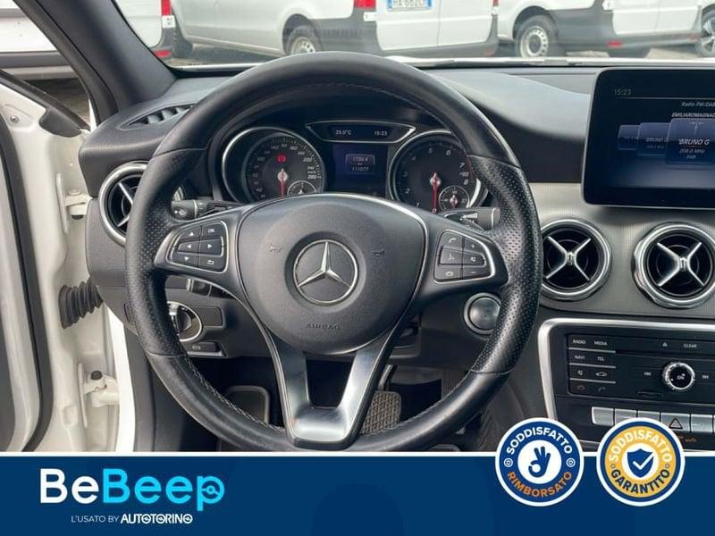 Mercedes-Benz GLA 180 SPORT AUTO