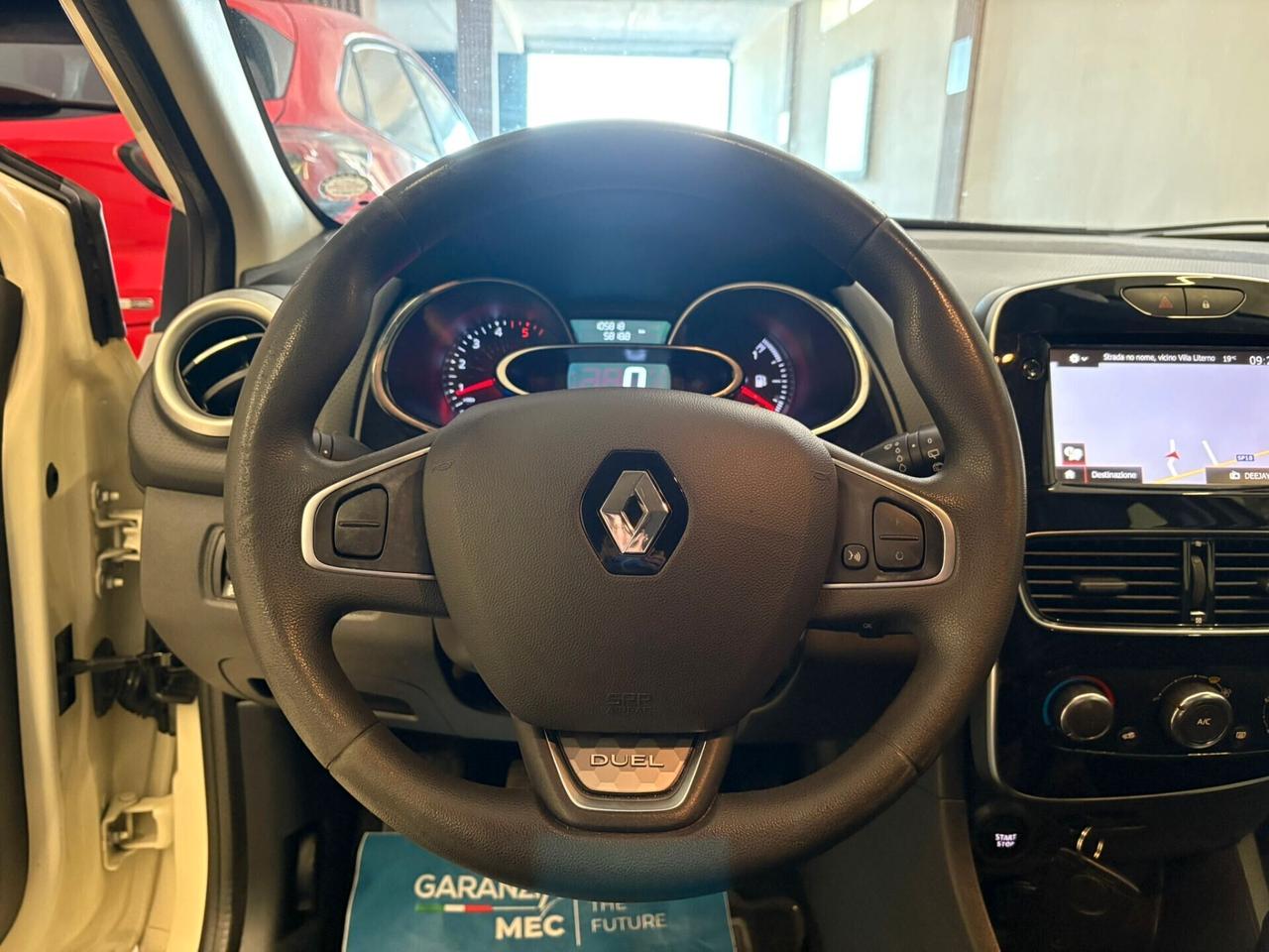 Renault Clio dCi 8V 90 CV EDC 5 porte Duel