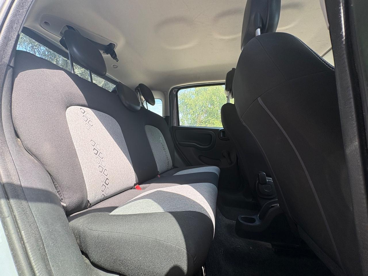 Fiat Panda 1.2 Lounge 69cv EURO6 Unicoprop.