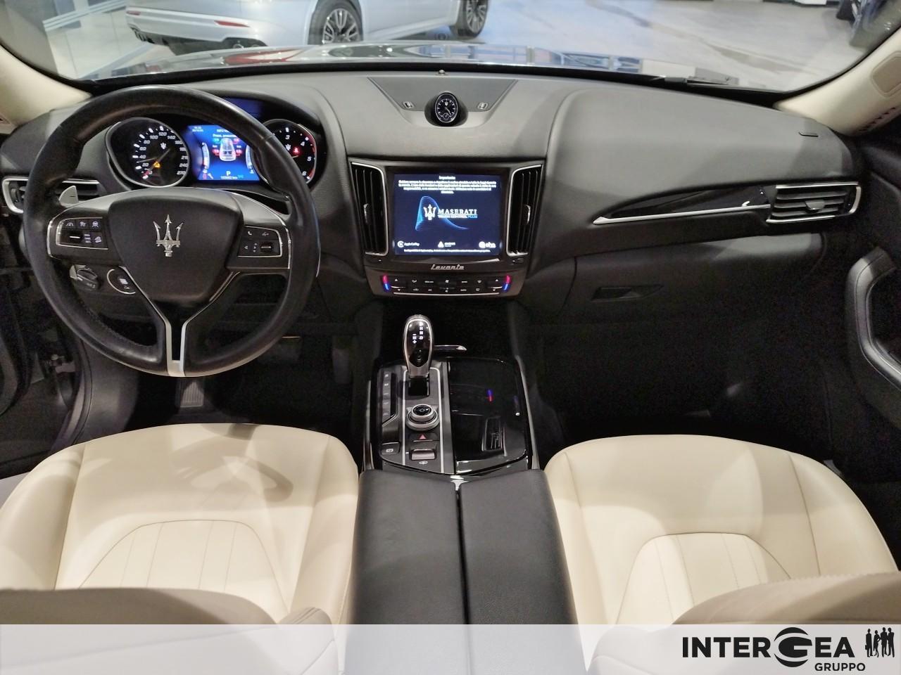 MASERATI Levante 3.0 V6 250cv auto §§