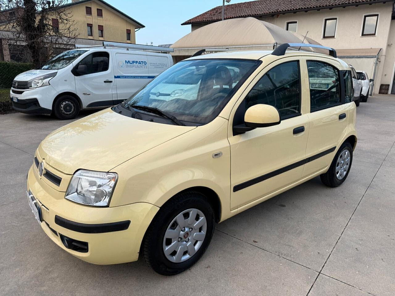 Fiat Panda 1.2 BENZINA neo-pat 5 POSTI