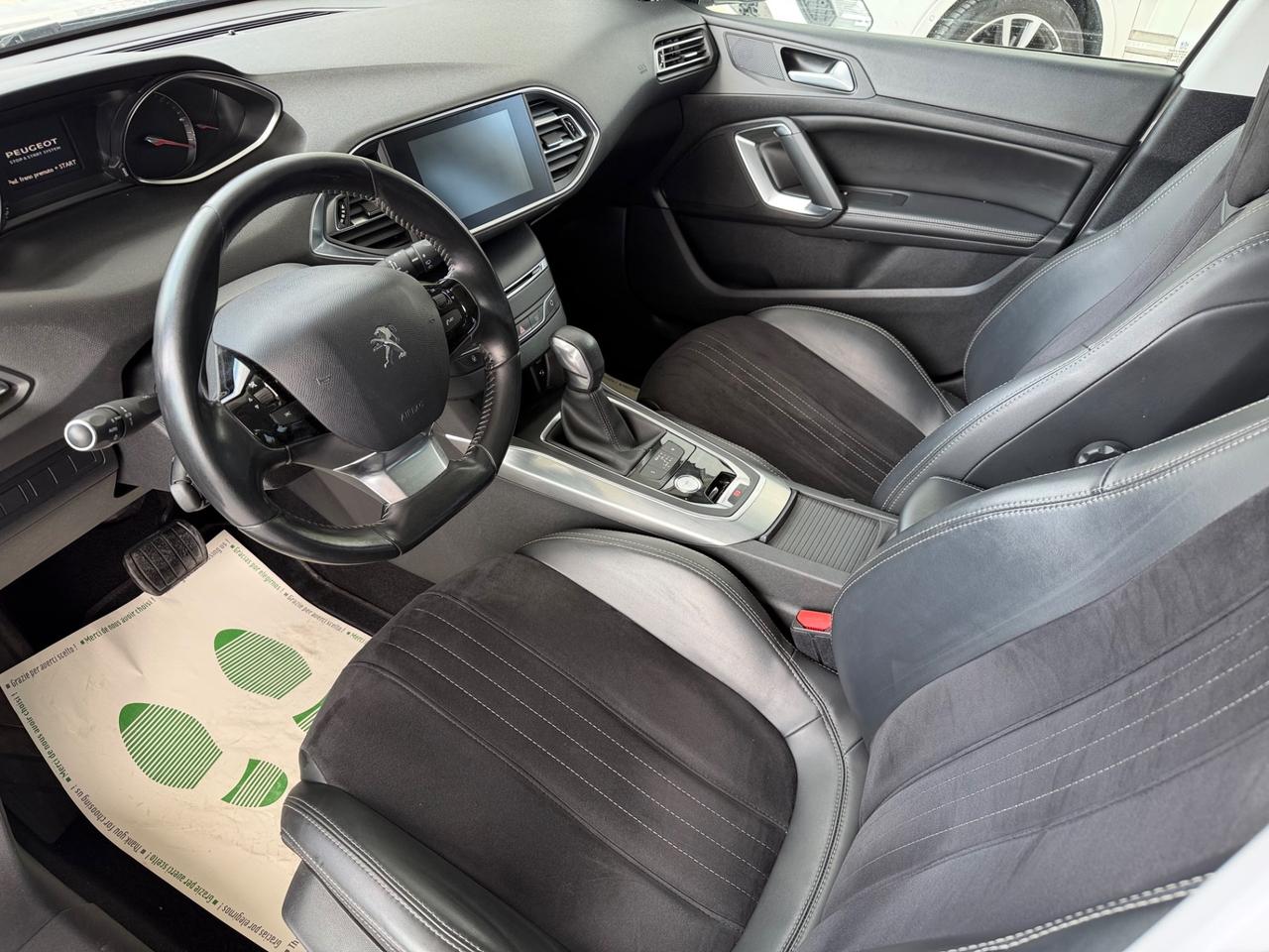 Peugeot 308 BlueHDi 120 S&S EAT6 GT Line