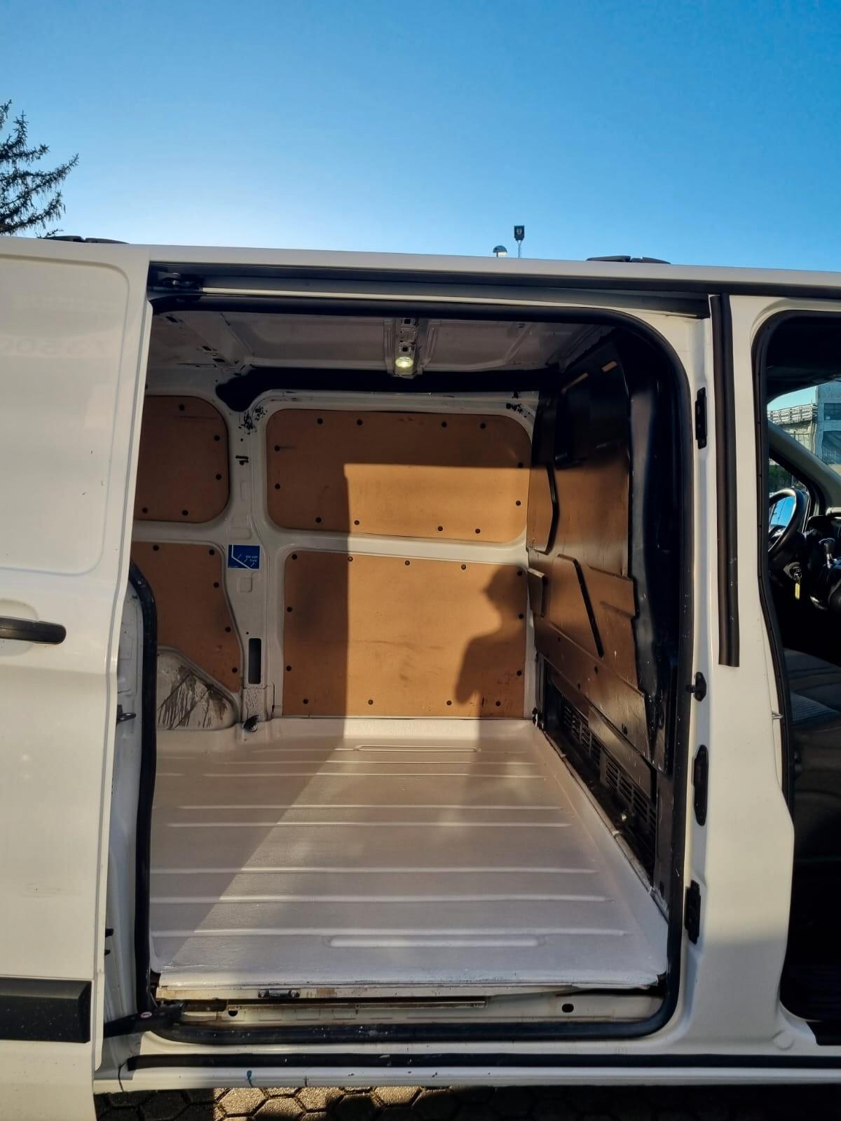 Ford Transit 2.0 TDCi 270 L1 Trend