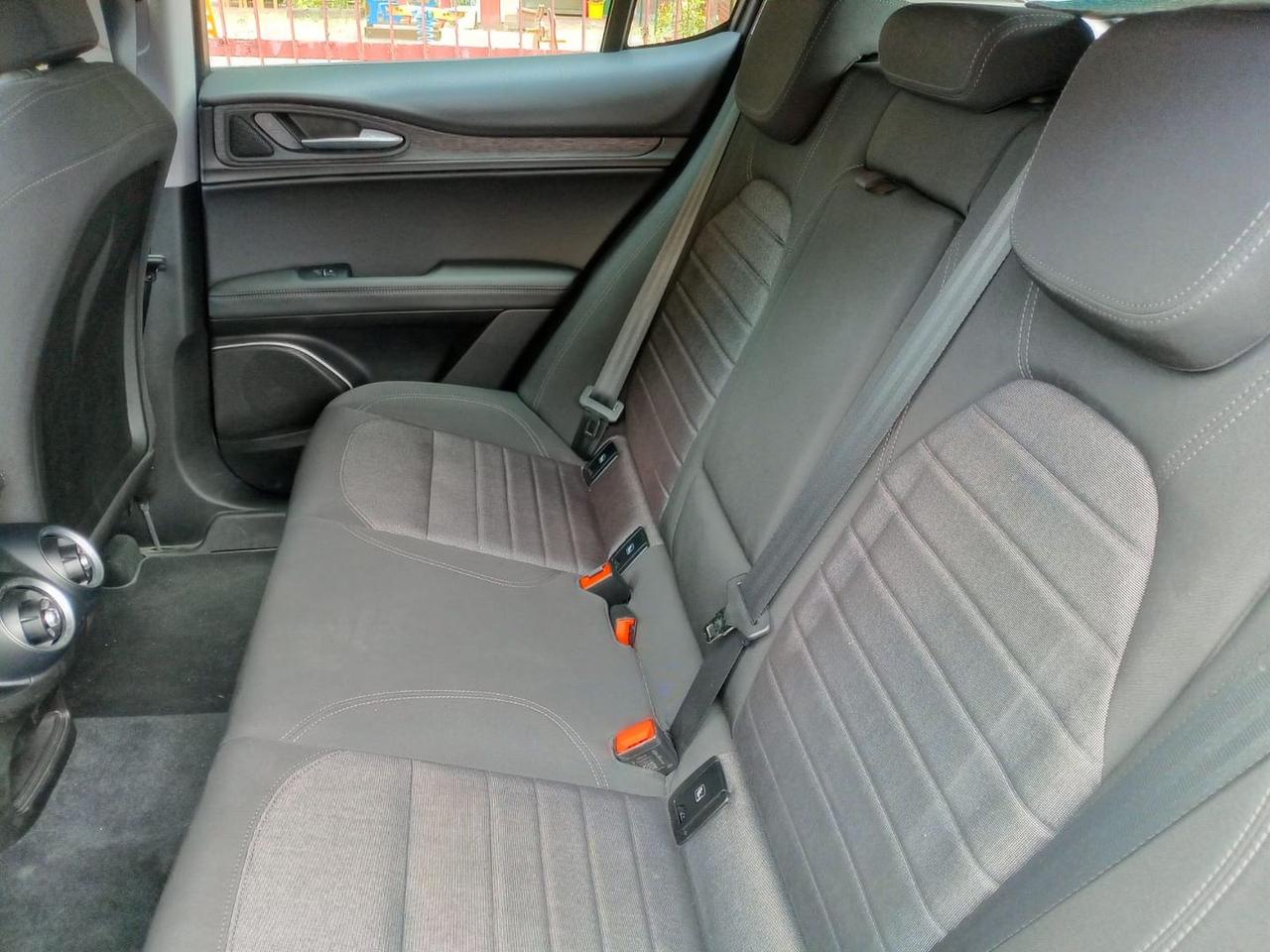 Alfa Romeo Stelvio Business 2.2 #6020