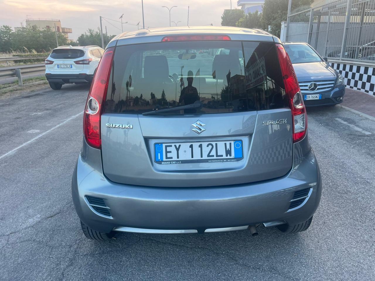 Suzuki Splash 1.0 GL Style Unipro 2015