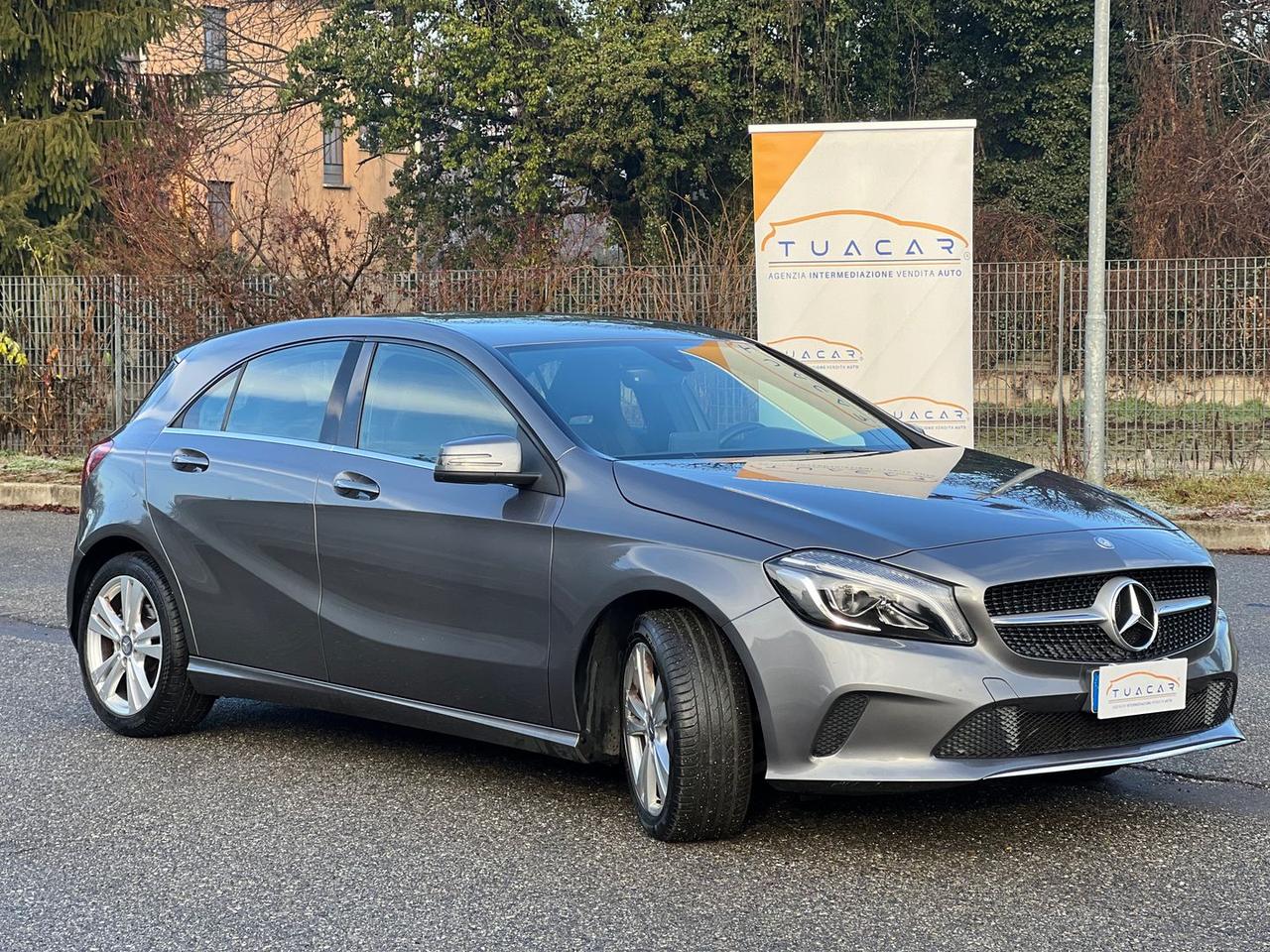 Mercedes-Benz A 180 Sport A 180 D