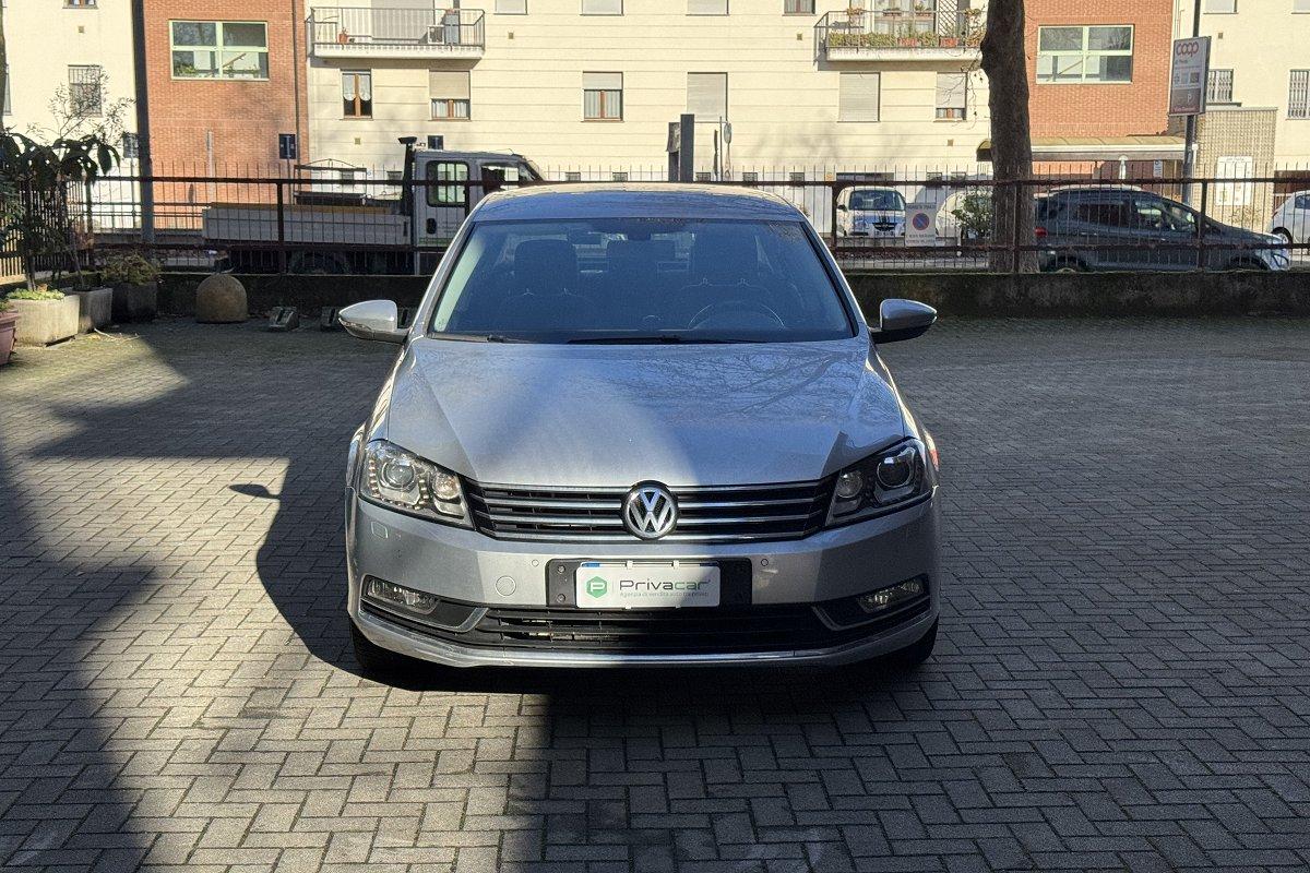 VOLKSWAGEN Passat 2.0 TDI Comfortline BlueM. Tech.