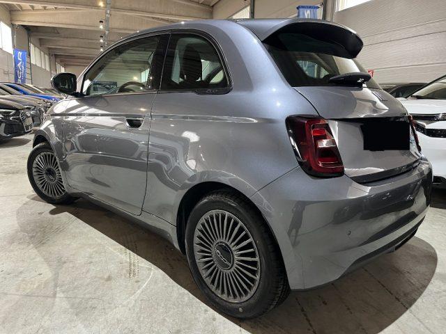 FIAT 500e Berlina 42 kWh Icon Navi/Telecam+Park/Sedili risca