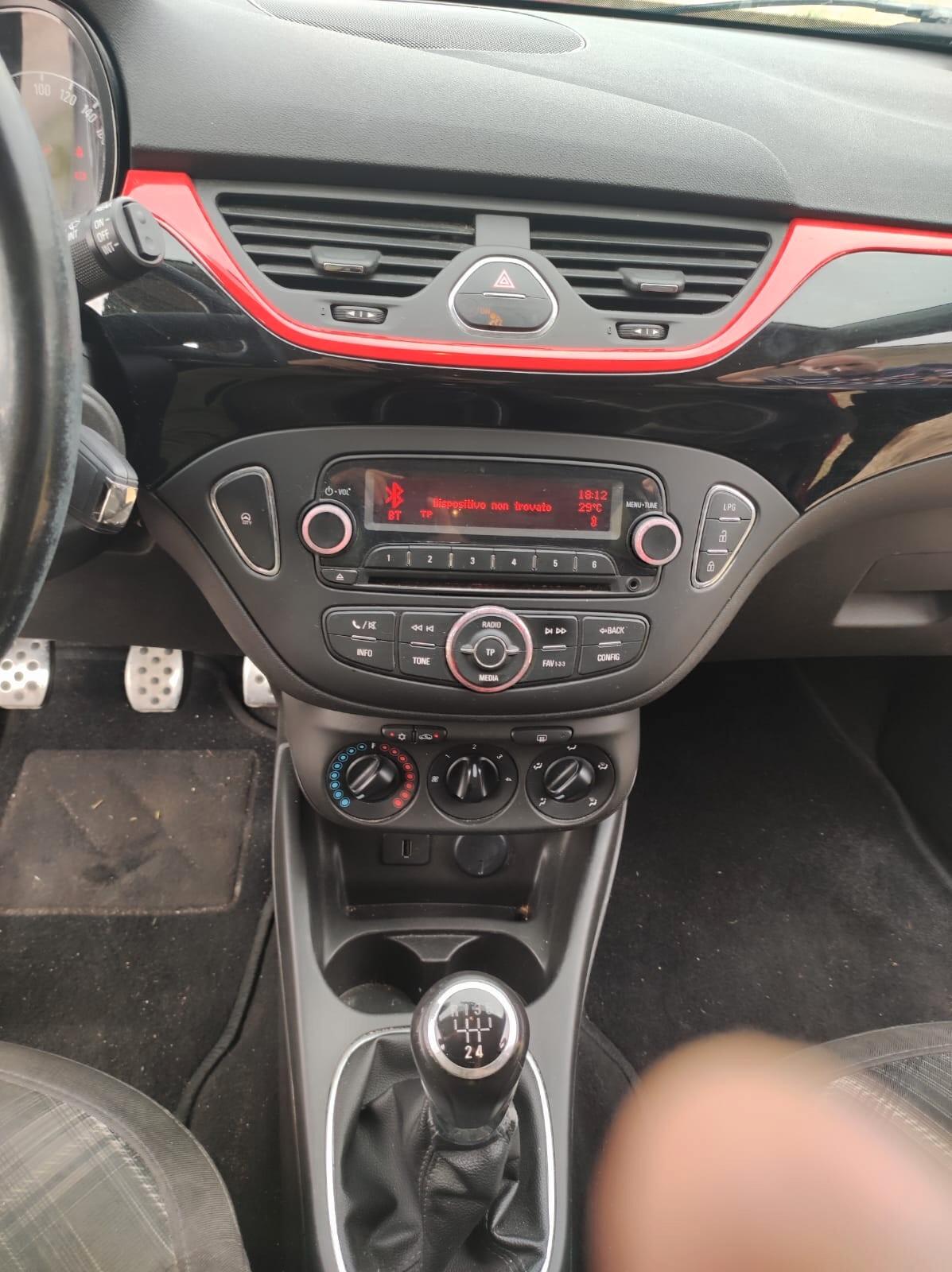 Opel Corsa 1.4 GPL ok x neopatentati