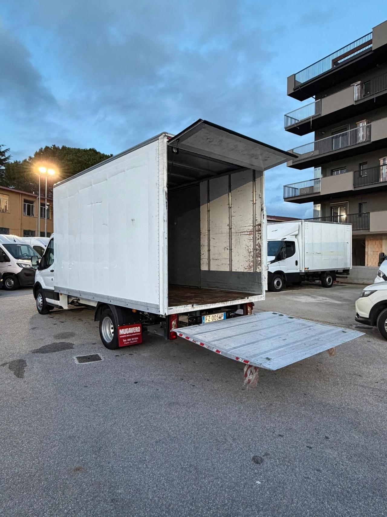 FORD TRANSIT 2.0 FURG CON SPONDA Km 75.000