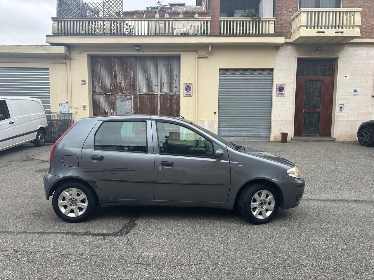 Fiat Punto 1.3 Multijet 16V 5 porte consumi bassi