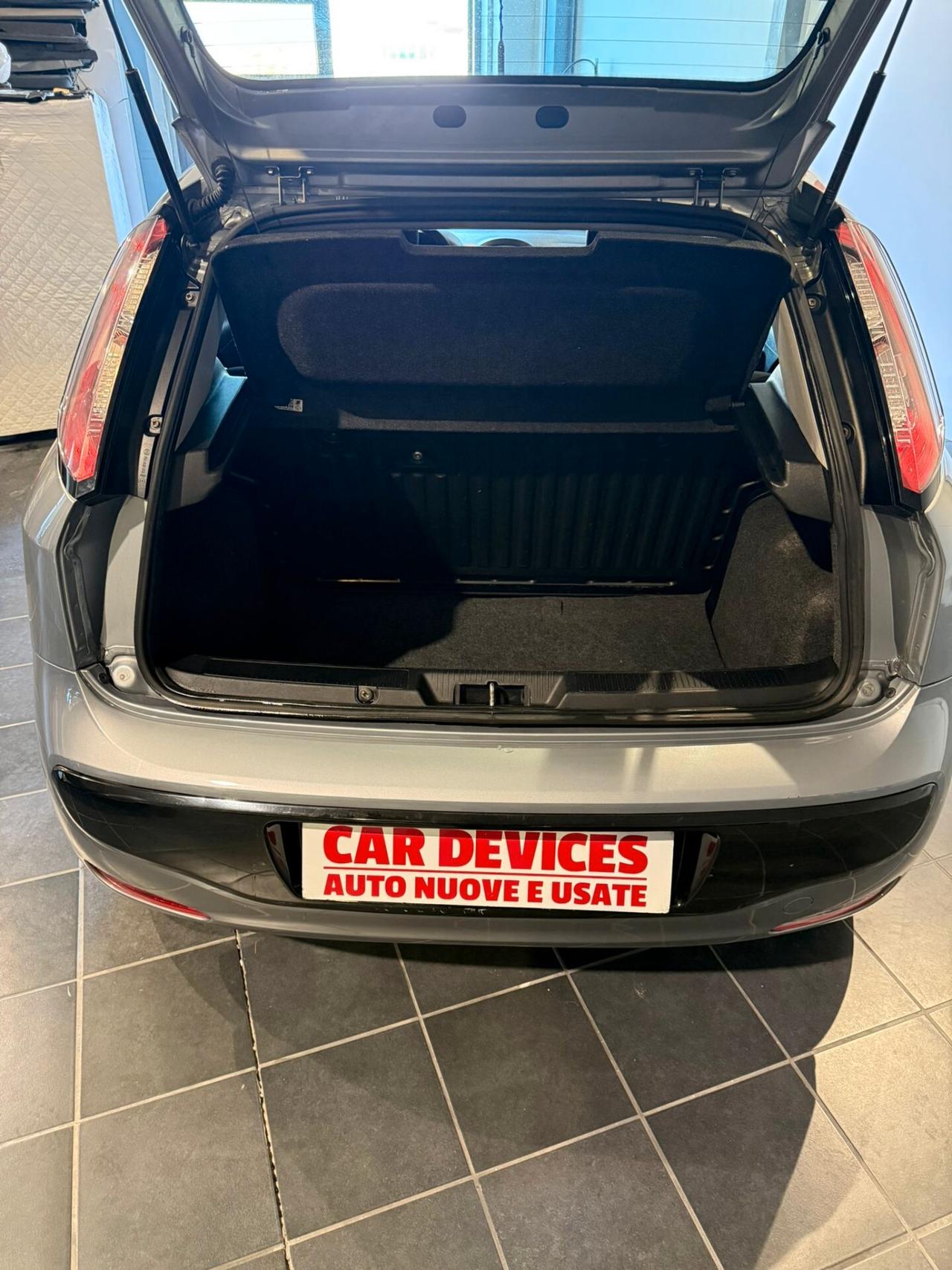 Fiat Punto Evo 1.3 Mjt 75 CV NEOPATENTATI